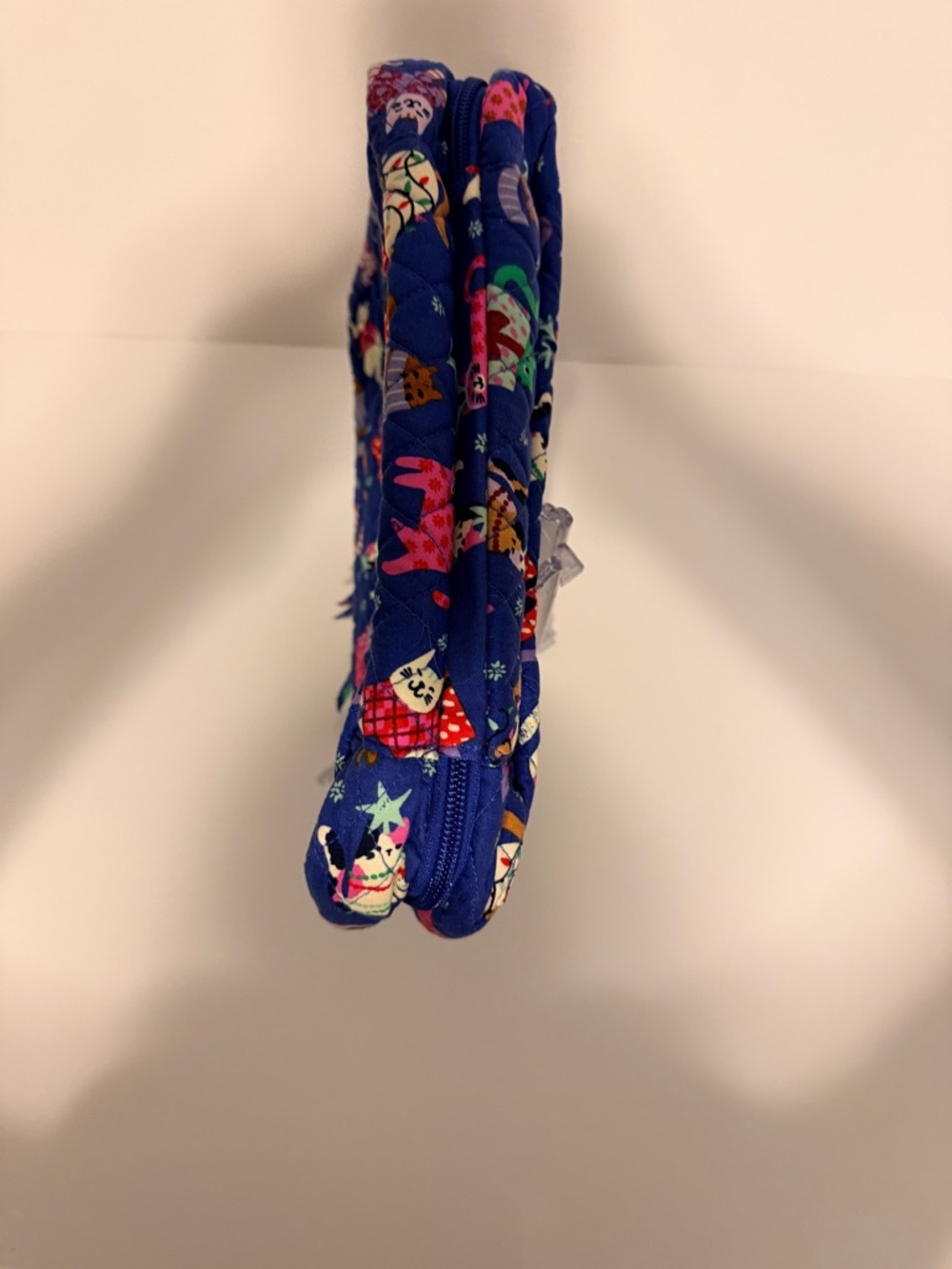 Vera Bradley BNWT Travel Organizer- Christmas Cat Nip Print - Picture 7 of 11